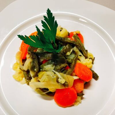 Ensalada-de-Coliflor-Comida-Saludable—Plan-de-Alimentación—Bajar-de-peso—Jenny-Light- (1) - Jenny Light