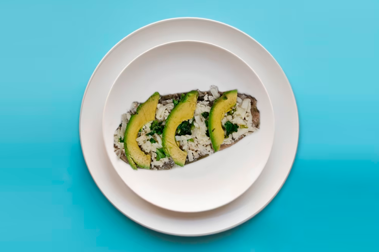 Huarache de nopal con aguacate de Jenny Light